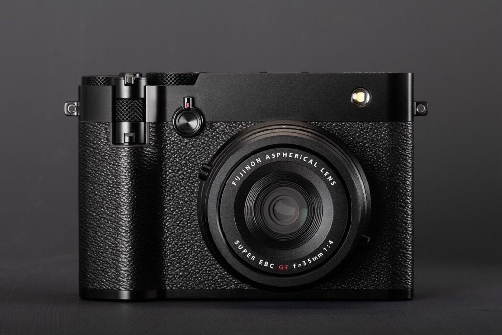 Fujifilm GFX100RF 1024x683